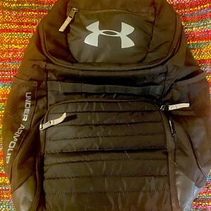 Gently used Under Armour back pack Black
